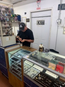 Sid's Pawn and Jewelry Sid's Pawn and Jewelry